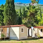 Ferienpark Mobile Homes Camp Perna - Adriatic Kampovi