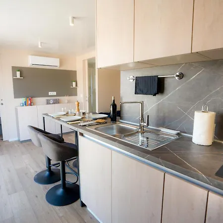 Mobile Homes Camp Perna - Adriatic Kampovi