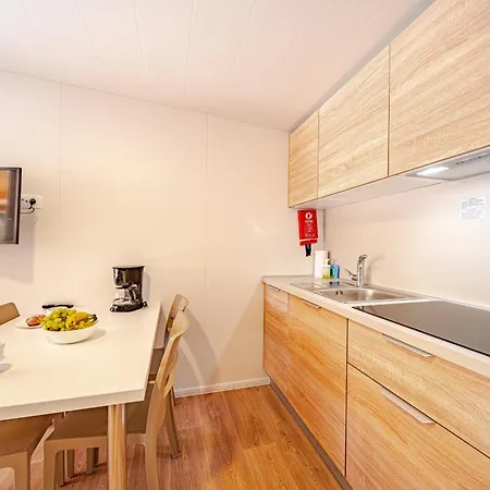 Mobile Homes Camp Perna - Adriatic Kampovi 홀리데이파크 오레비츠