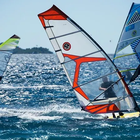 홀리데이파크 Mobile Homes Camp Perna - Adriatic Kampovi 3*