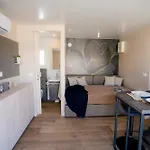 Mobile Homes Camp Perna - Adriatic Kampovi 3*