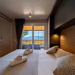 Mobile Homes Camp Perna - Adriatic Kampovi Aldeamento Turístico Orebić