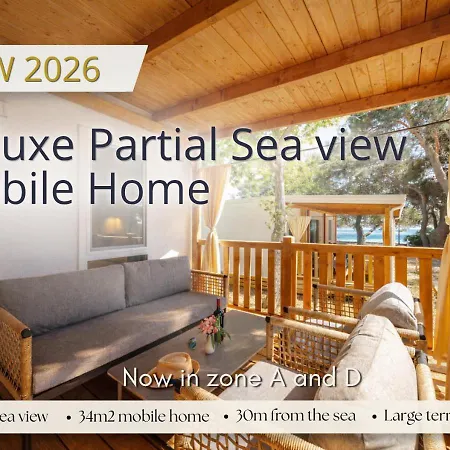 Kompleks wypoczynkowy Mobile Homes Camp Perna - Adriatic Kampovi 3*