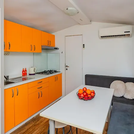 Mobile Homes Camp Perna - Adriatic Kampovi Tatil parkı Orebić