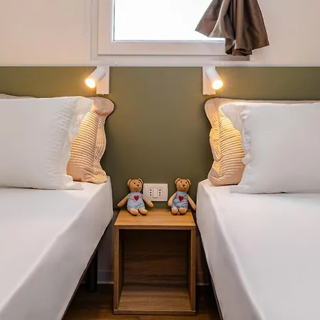 Mobile Homes Camp Perna - Adriatic Kampovi Tatil parkı 3*
