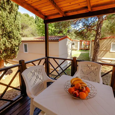 Mobile Homes Camp Perna - Adriatic Kampovi 3* Orebić