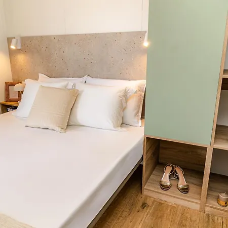 Mobile Homes Camp Perna - Adriatic Kampovi 홀리데이파크 3*