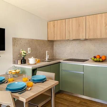 Mobile Homes Camp Perna - Adriatic Kampovi 3*