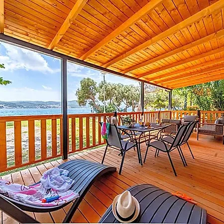 Mobile Homes Camp Perna - Adriatic Kampovi منتزه العطل