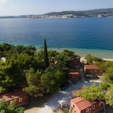 Mobile Homes Camp Perna - Adriatic Kampovi Semesterpark 3*